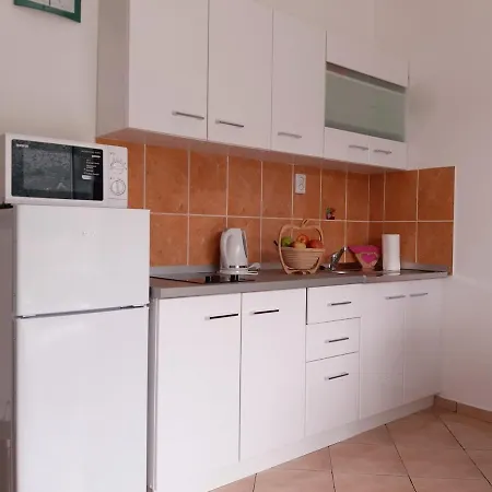 Doko, Bay Apartment Zaton (Dubrovnik-Neretva)