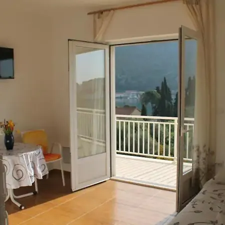 Apartment Doko, Bay