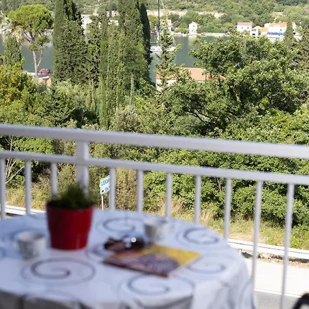 Doko, Bay Zaton (Dubrovnik-Neretva)