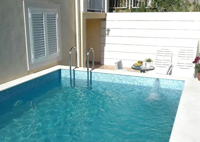 Doko, Bay Apartament Zaton (Dubrovnik-Neretva)