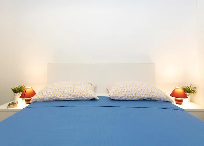 Doko, Bay Apartament